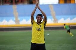 مصلح: هم قسم شدیم برابر پرسپولیس بازی نکنیم