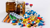 از ترس تضعیف سیستم ایمنی، کورتون درمانی را قطع نکنید