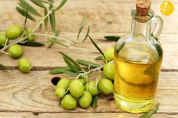 ۹ خاصیت شگفت انگیز روغن زیتون برای پوست، مو و ناخن‌ها