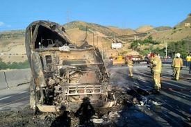 واژگونی تانکر حامل سوخت حادثه آفرید + عکس
