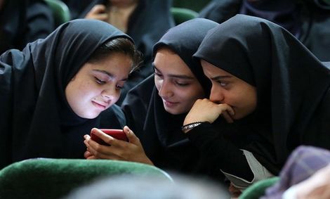 اگر کودک یا نوجوان موبایل به دست دارید این مطلب را از دست ندهید!