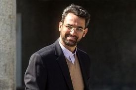 فیلترینگ در اختیار من نیست