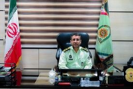 سرو قلیان با درِ نیمه‌باز و نگهبان در روزهای کرونایی!