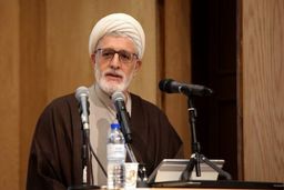 داوود فیرحی به علت کرونا درگذشت
