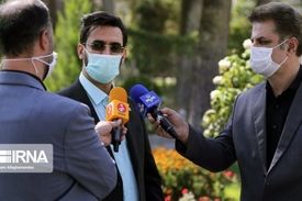 آذری جهرمی:طوری سیاه‌نمایی نکنید که تصور شود همه نوجوانان مشکل دارند