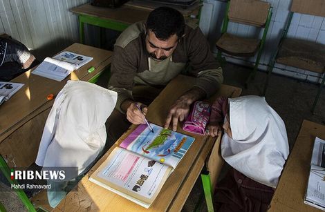 ۵ میلیون دانشآموز از وسایل هوشمند آموزشی محروم هستند