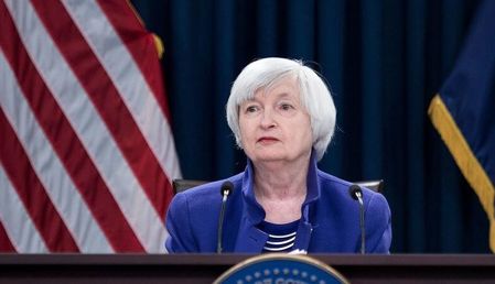 وزیر دارایی دولت بایدن: تحریم‌های دولت ترامپ بازنگری می‌شود