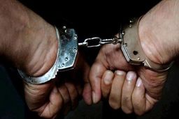 دزد بدشانس در کانال کولر گیر افتاد