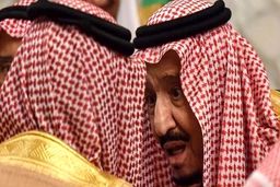 کاخ پادشاهی سعودی در حالت آماده باش قرار گرفت