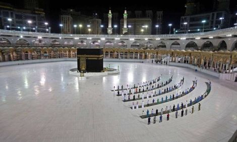 عربستان تا پایان ماه‌ مبارک رمضان زائر خارجی نمی‌پذیرد