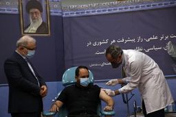 آغاز تست انسانی واکسن ایرانی “فخرا” / فرزند شهید فخری‌زاده نخستین تزریق‌کننده