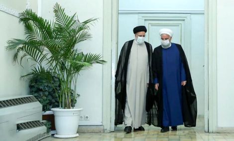 دستور روحانی برای ارائه گزارش اقتصادی به رئیسی