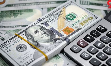 قیمت دلار در هفته گذشته چه تغییراتی کرد؟ / آیا هفته آینده بانک مرکزی قیمت دلار را پایین می آورد؟
