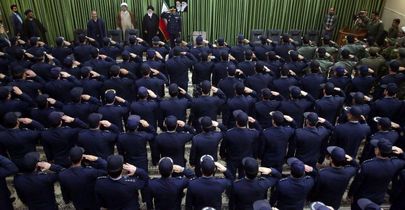 جنجال سلام نظامی همافران مقابل &#8221; آیت الله علم‌الهدی&#8221;