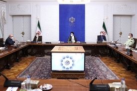آیت الله رئیسی در جلسه روسای کمیته های تخصصی کرونا حضور یافت