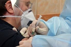 واکسن کرونا روی فرد مبتلا چه تأثیری دارد؟
