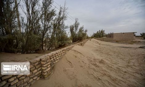 طوفان مدارس جنوب سیستان و بلوچستان را به تعطیلی کشاند