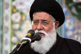علم الهدی: در این انقلاب هر لحظه با یک پیروزی که مرتبط با انقلاب است مواجه می شویم