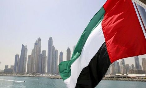 امارات با سوخت قاچاق ایران ۲۰ میلیارد دلار درآمد دارد/ ساخت پل خلیج فارس با تهاتر نفت و فروش ویلاهای رییس‌جمهوری