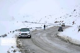 کولاک شدید جاده کندوان را بست