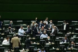 نمایندگان مجلس به دنبال عدم توافق