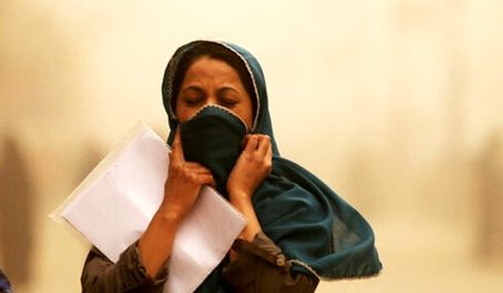 وزش باد شدید و گردوخاک در تهران/کاهش نسبی دما تا سهشنبه