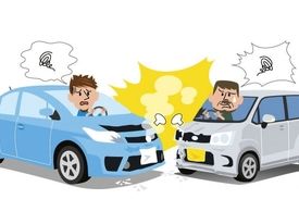تصادف ساختگی و اخاذی از خودرو‌های گران قیمت
