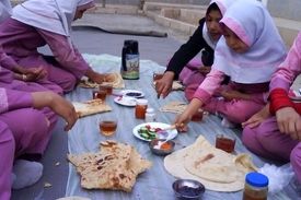 طرح تغذیه پاک از مهرماه برای ۴ میلیون دانش‌آموز اجرایی می‌شود