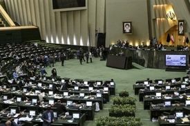 سانحه قطارمشهد-یزد را در مجلس پیگیری میکنم