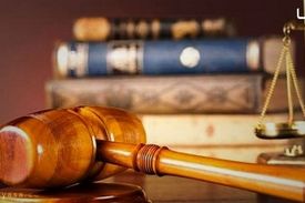 آزار جنسی دانش‌آموزان توسط معلم ۵۵ ساله