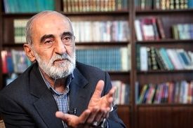 تحلیل حسین شریعتمداری از دلیل حمایت رهبرانقلاب از روسیه در جنگ اوکراین
