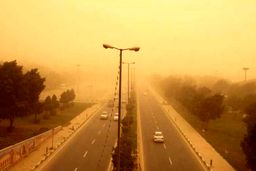 انتقال توده گرد و خاک از عراق به ایران