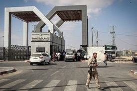 رژیم صهیونیستی از اشغال بخش فلسطینی گذرگاه رفح خبر داد