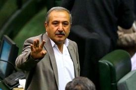 رئیس فراکسیون اهل سنت مجلس یازدهم: نیامدن اهل سنت به پای صندوق رای و کاهش میزان مشارکت به ضرر کل کشور است.