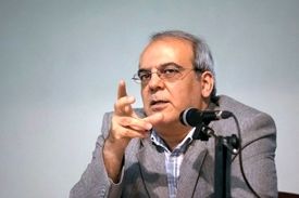عباس عبدی: توقف مصوبه عجیب تندروهای مجلس درباره پوشش زنان، بررسی دوباره FATF، آغاز رفع فیلترینگ و نشانه‌های مثبت از گفتگو در امور خارجی نمونه‌های مهم وفاق در بالاترین سطح است