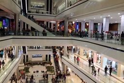 فشار انحصار مالی بر قدرت خرید