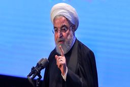 صادق خرازی: اگر به جایگاه سال ۹۲ برگردیم به روحانی رای می‌دهم